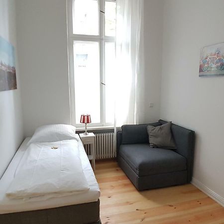 Lang Re By Rockchair Apartments L Superhost Status L 2 Bedrooms Boxspringbeds In City Center - Cozy Family & Business Flair Welcomes You! Berlim Exterior foto